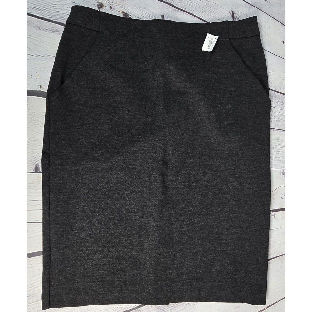 Gray Knee Length Skirt A Line Back Zip Stretch Pockets Career Women's Sz 8 NWT
